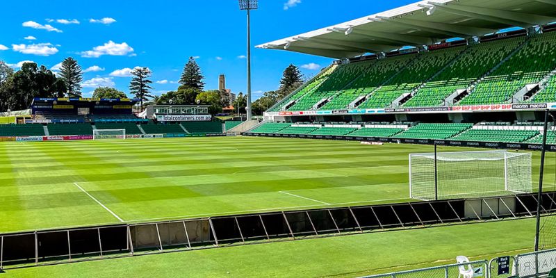 A-League: Perth Glory vs Wellington Phoenix