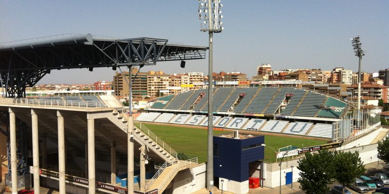 El Camp d’Esports, el terreno de juego del Lleida El Camp d'Esports, el terreno de juego del Lleida