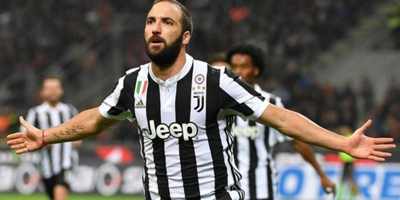 Gonzalo Higuain delantero de la Juventus de Turin