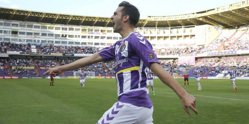 Juan Villar, celebrando un gol