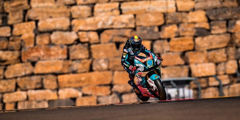 Navarro rodando en Aragon Moto 2 (GP de Aragón) Jorge Navarro vs Jake Dixon